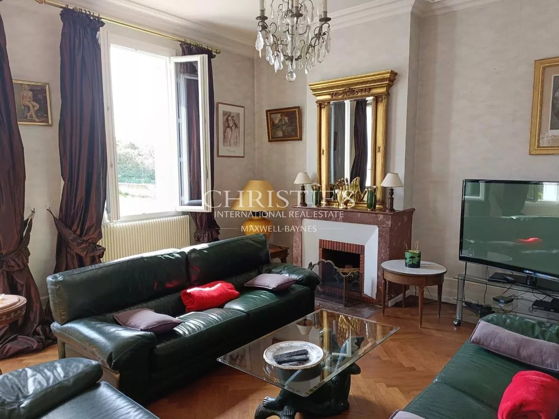 Estate in Dronne, Coutras, France 3 - 14057165