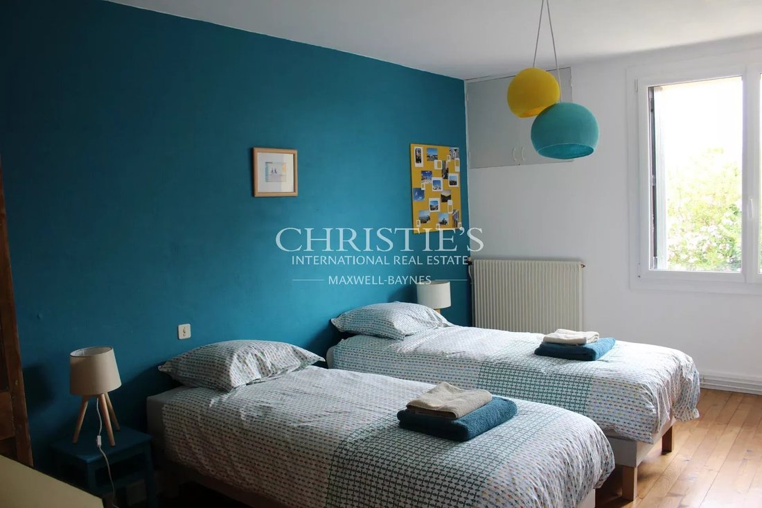 Estate in Libourne, Nouvelle-Aquitaine, France 4 - 14670997