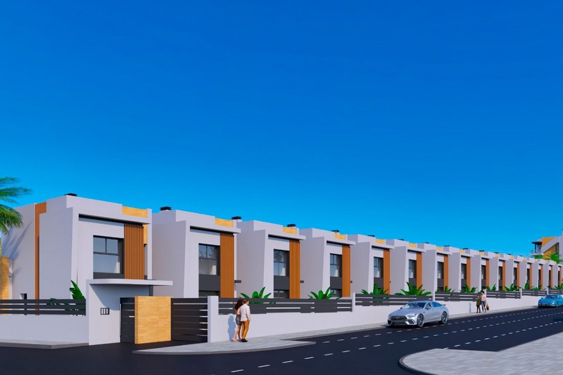 Villa in Torrevieja, Valencian Community, Spain 4 - 15557920