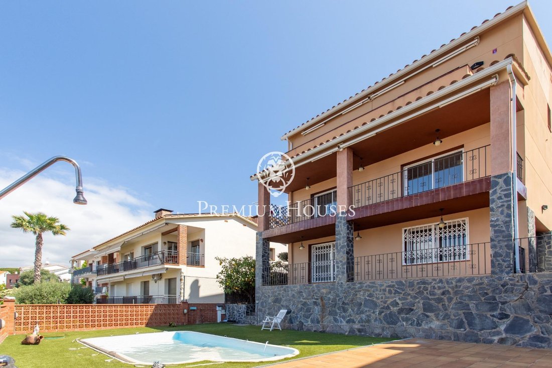 House in Arenys de Mar, Catalonia, Spain 1 - 15560391