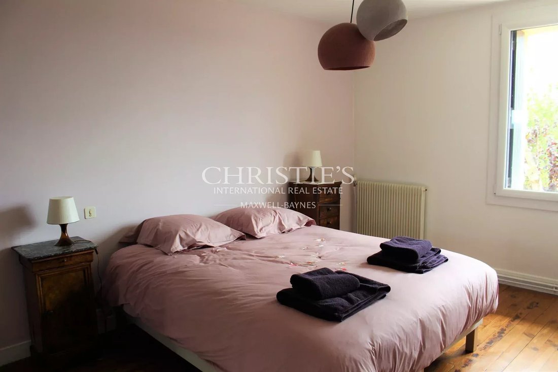 Estate in Libourne, Nouvelle-Aquitaine, France 5 - 14670997