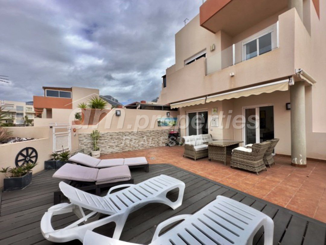 Townhouse in Santiago del Teide, Canary Islands, Spain 1 - 15556982