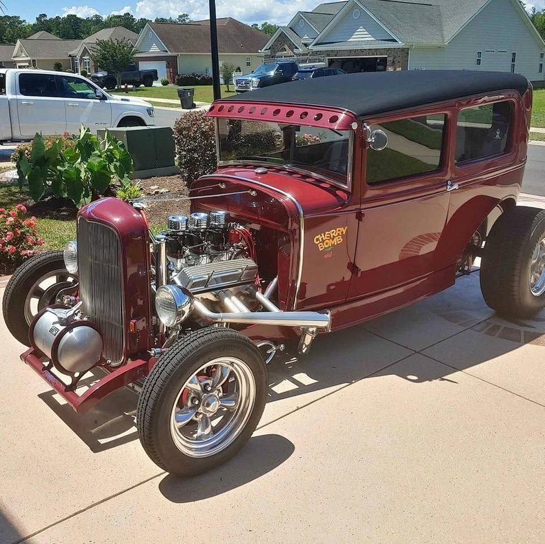 Coupe in Glendale, United States 1 - 15561523