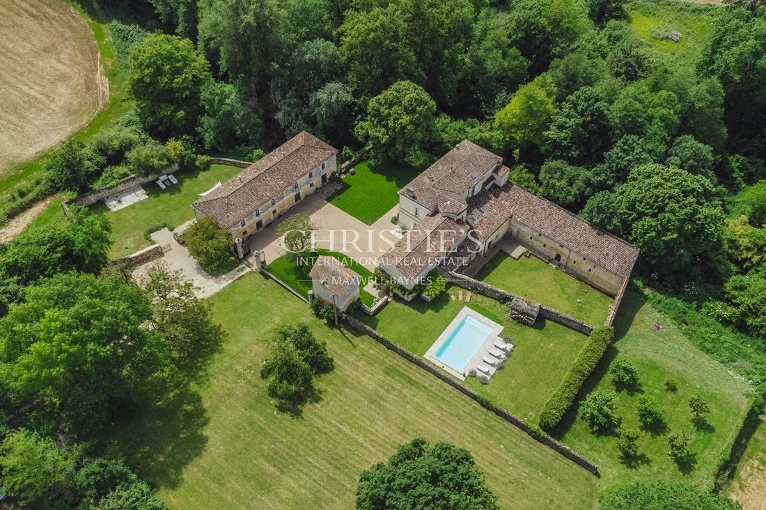 House in Créon, Nouvelle-Aquitaine, France 1 - 15002073
