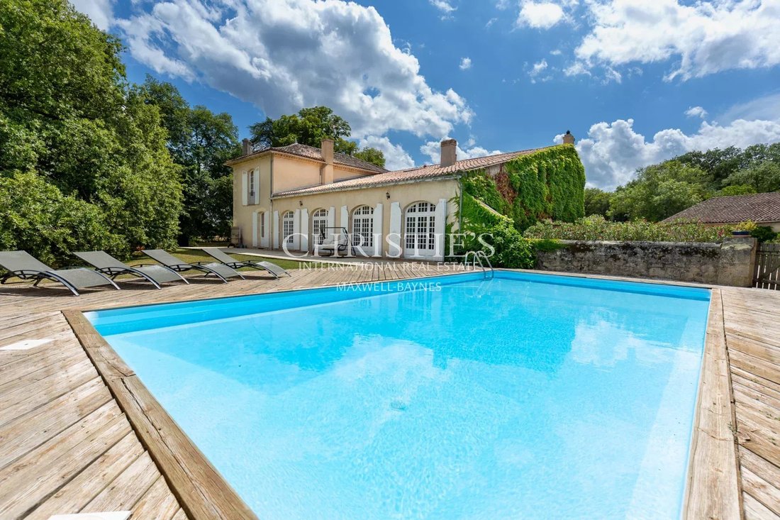 Farm Ranch in La Dominelais, Brittany, France 3 - 14377703