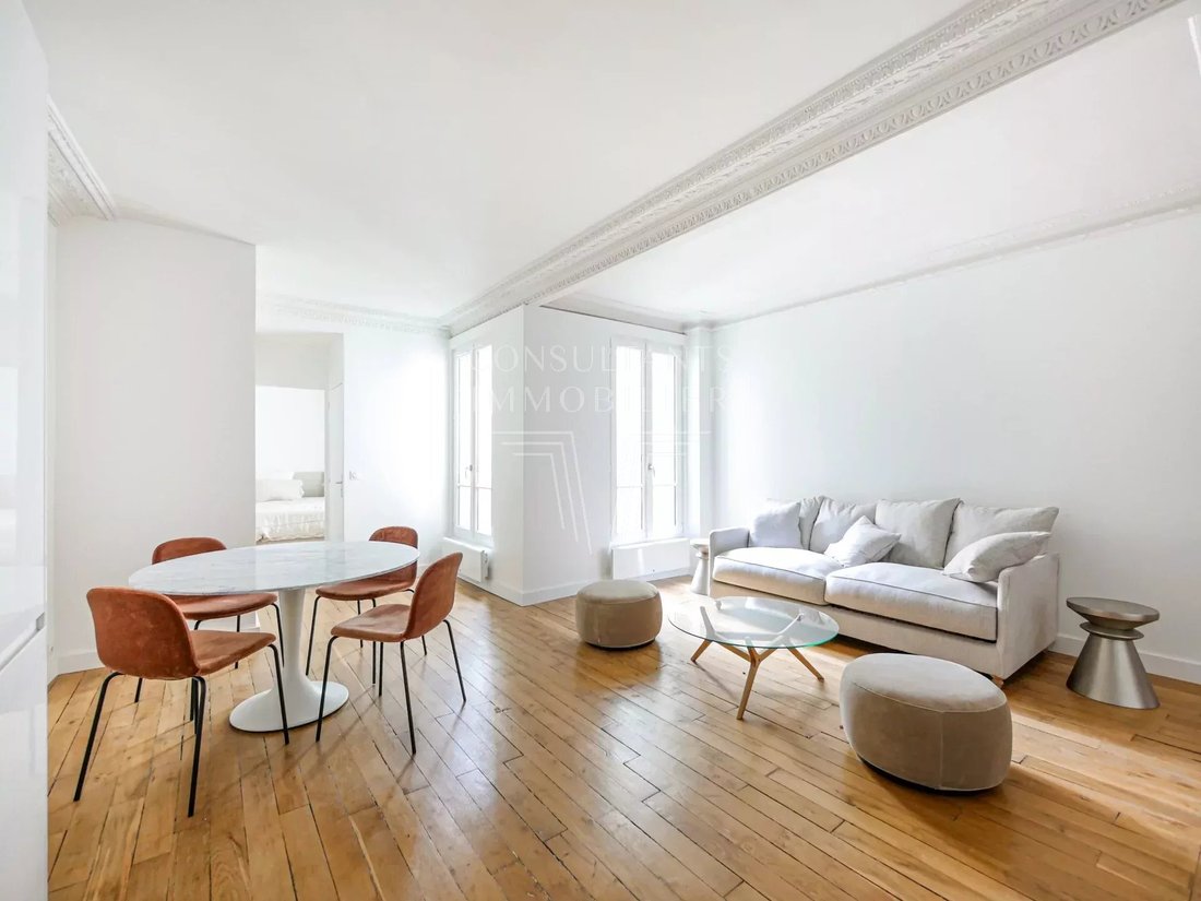 Apartment in Gros Caillou, Paris 7e Arrondissement, Paris 2 - 12994188