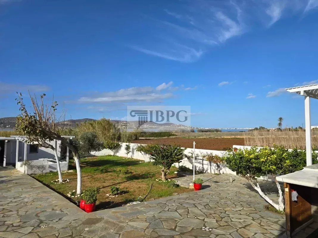 House in Paros, Aegean, Greece 3 - 15555707