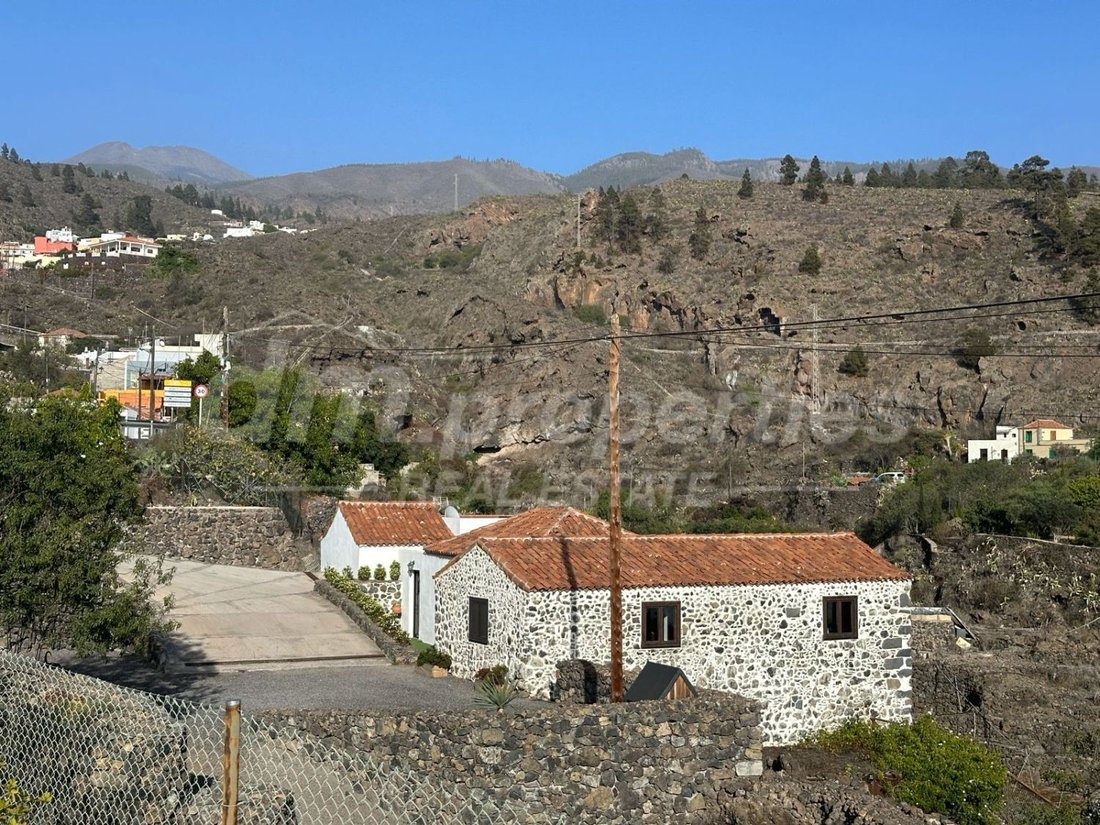 Finca in Guia de Isora, Canary Islands, Spain 2 - 14815571