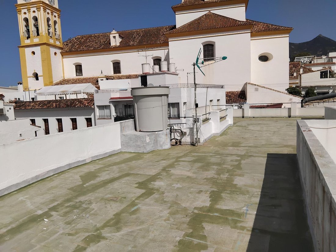 Marbella, Andalusia, Spain 4 - 15555550