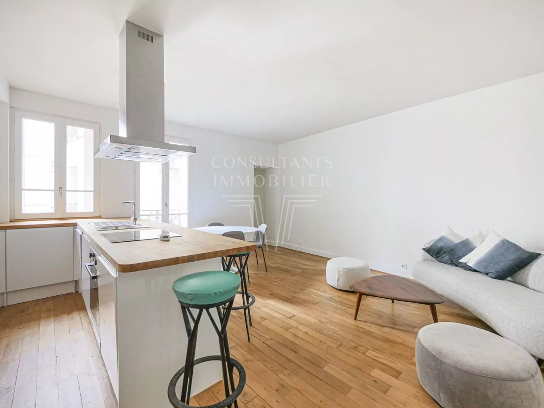 Apartment in Invalides, Paris 7e Arrondissement, Paris 3 - 12994193