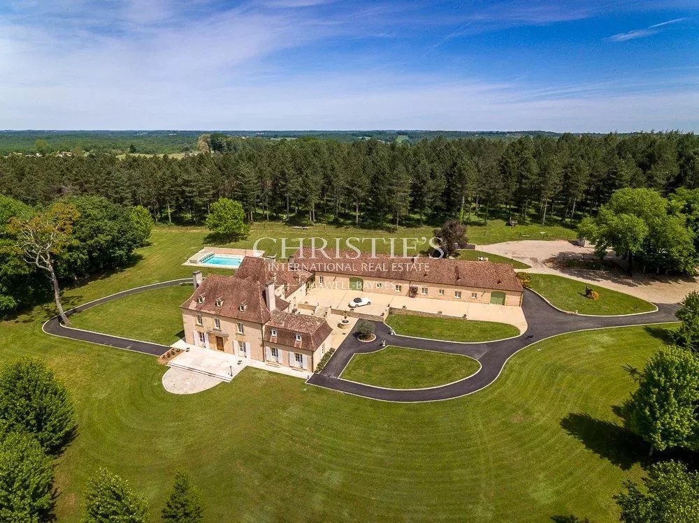 Castle in Le Bugue, Nouvelle-Aquitaine, France 5 - 13733931