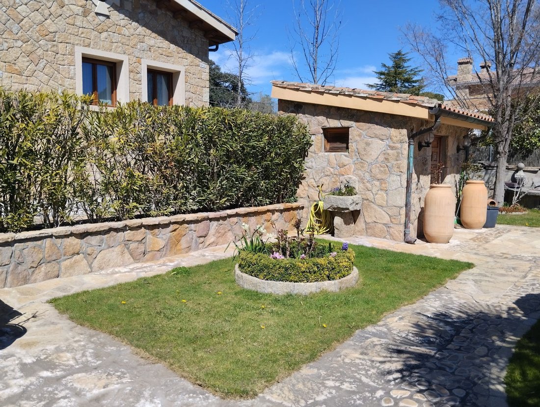 Chalet in El Escorial, Comunidad de Madrid, Spain 4 - 15556234