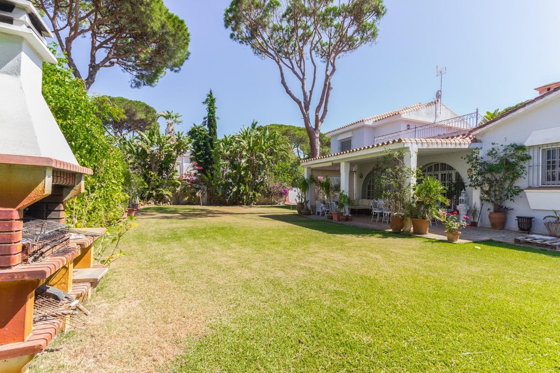Chalet in El Puerto de Santa María, Andalusia, Spain 3 - 15557013