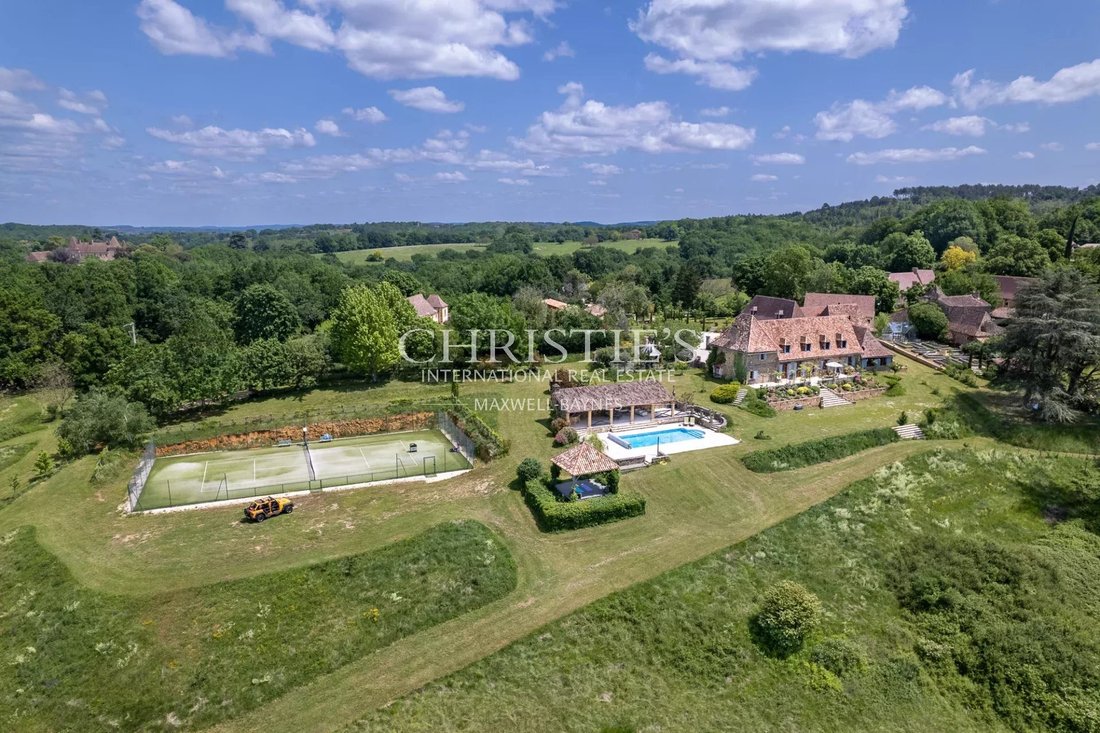 Estate in Urval, Nouvelle-Aquitaine, France 4 - 15094773