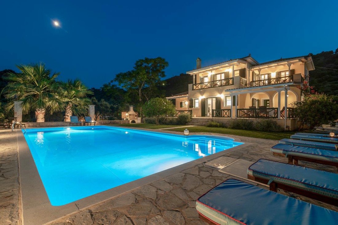 Villa in Municipal Commune of Zakynthos, Peloponnese, Western Greece and the Ionian, Greece 2 - 15555932