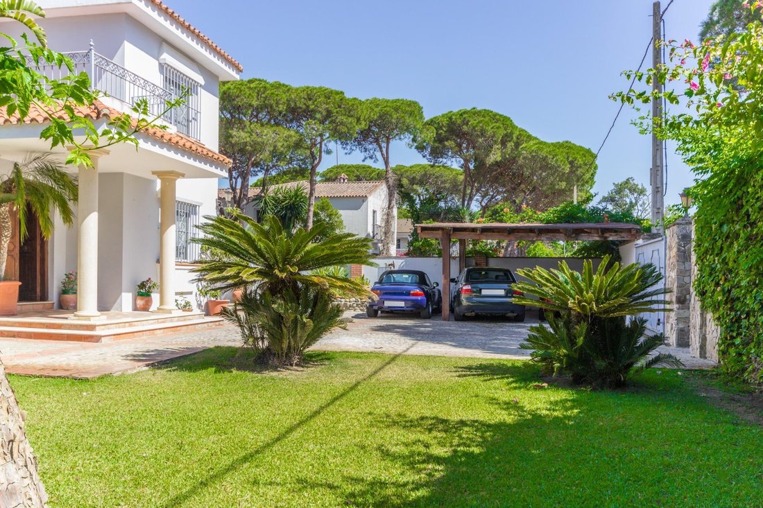 Chalet in El Puerto de Santa María, Andalusia, Spain 2 - 15557013