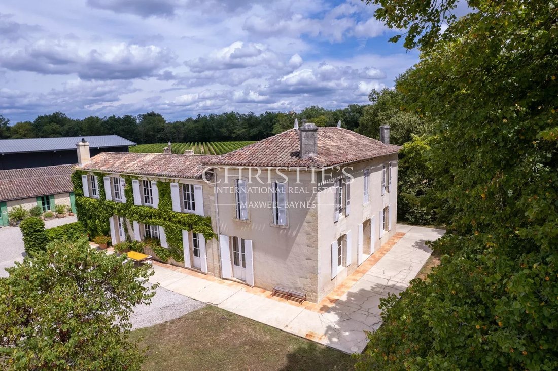 Farm Ranch in La Dominelais, Brittany, France 2 - 14377703