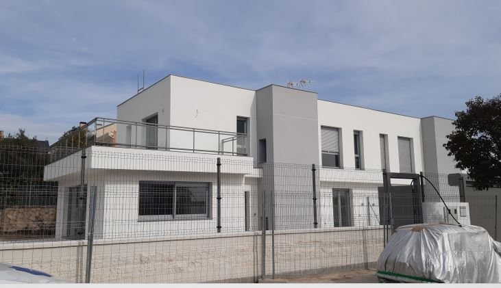 Chalet in Torrelodones, Comunidad de Madrid, Spain 1 - 14810758