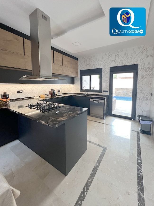 House in Mutxamel, Valencian Community, Spain 4 - 15557543