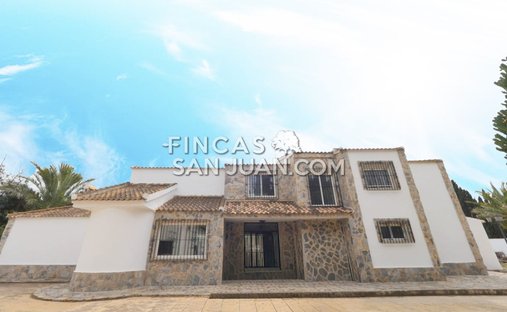 Chalet in San Juan Playa, Alicante, Valencian Community 1