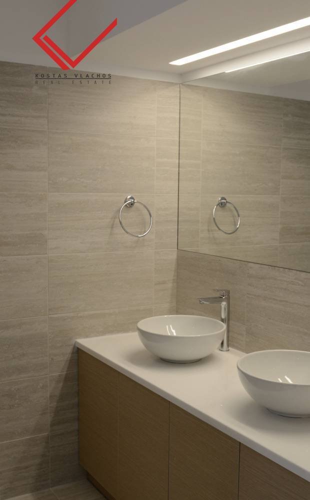 House in Vouliagmeni, Attica, Greece 5 - 15555738
