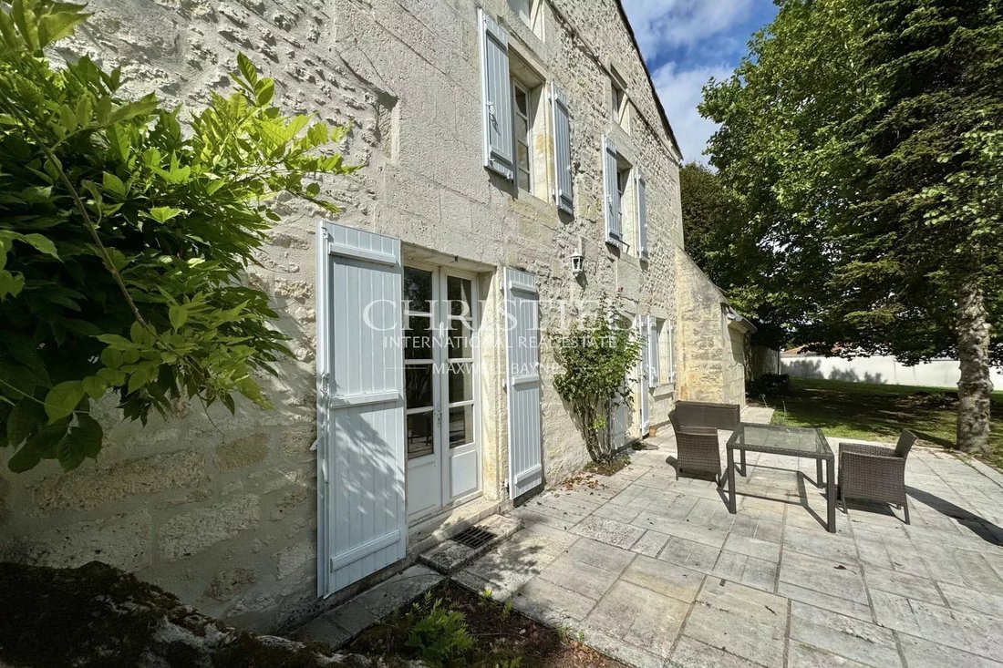 House in Saint Ausone-Saint Martin-Saint Gelais, Angoulême, France 5 - 14754969