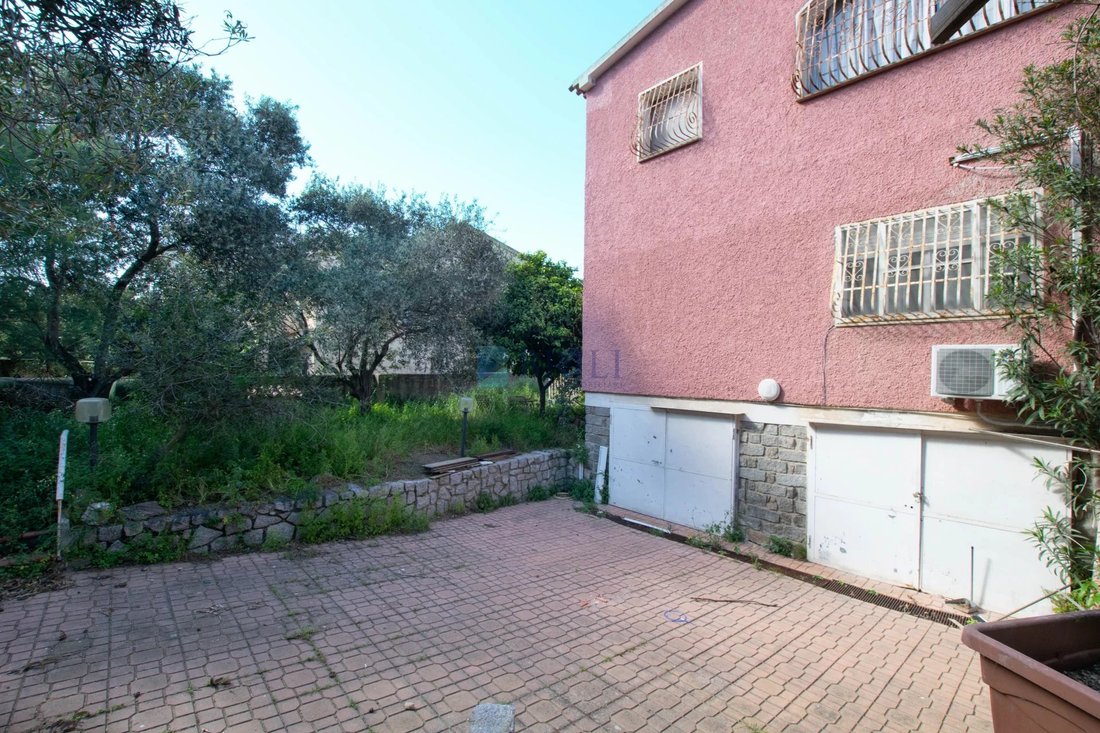 Villa in Golfo Aranci, Sardinia, Italy 2 - 15555590