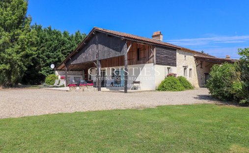 Maison à Duras, Nouvelle-Aquitaine, France 1