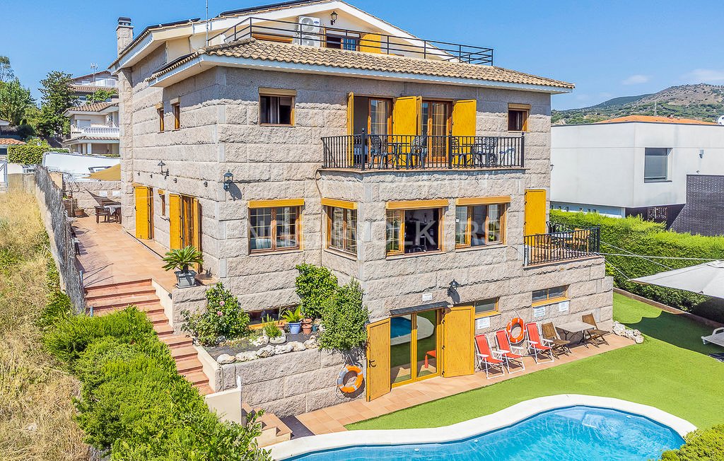 House in Alella, Catalonia, Spain 1 - 15560465