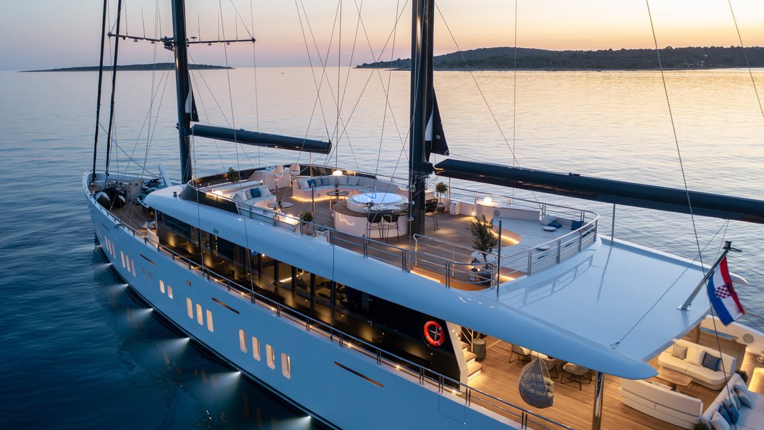 Motor Yacht in Split, Split-Dalmatia County, Croatia 2 - 15556028