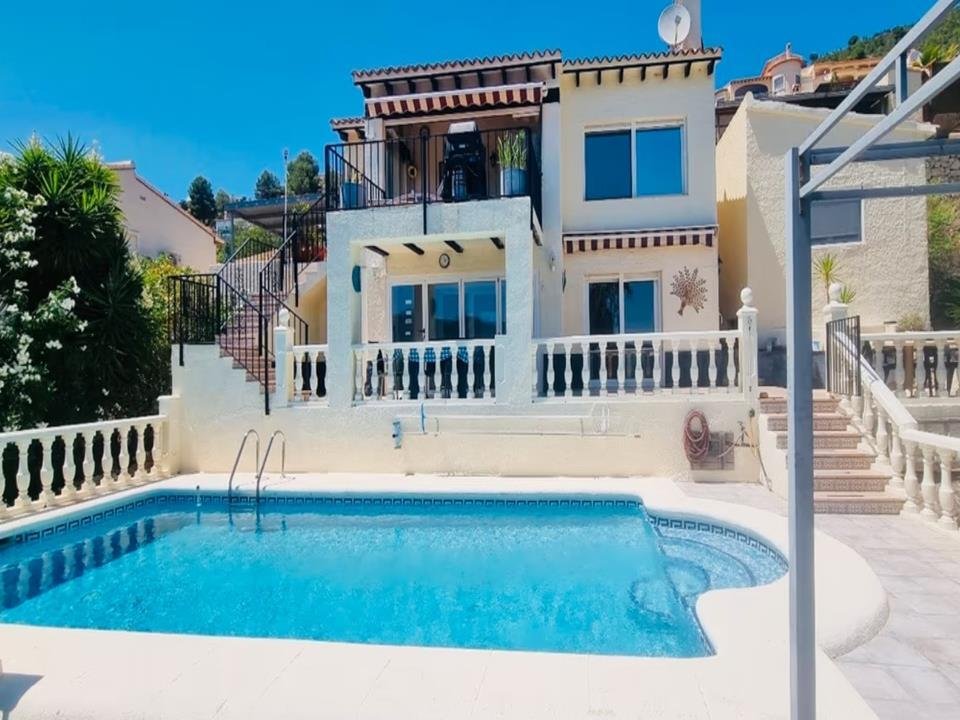 Chalet in Xalo, Valencian Community, Spain 1 - 15556551