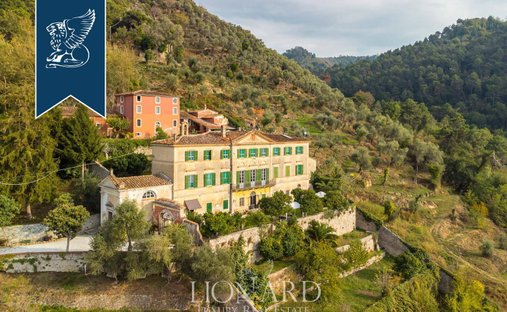 Villa in Camaiore, Tuscany, Italy 1