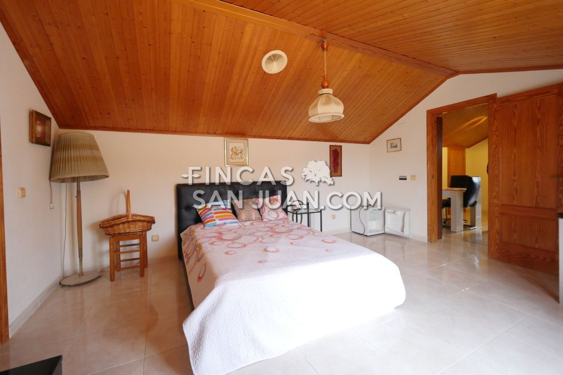 Chalet in Mutxamel, Valencian Community, Spain 5 - 15556494