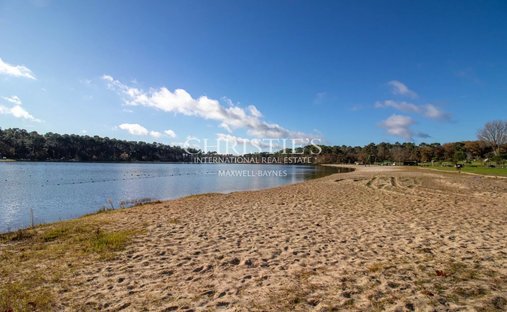 Castle for Sale in Casteljaloux, Nouvelle-Aquitaine, France