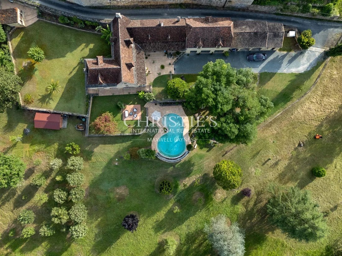 House in Beynac-et-Cazenac, Nouvelle-Aquitaine, France 3 - 14569909