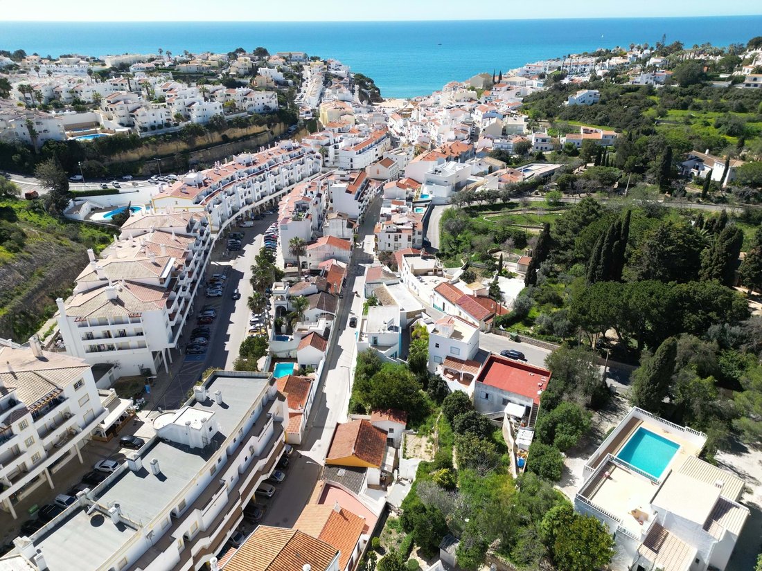 Land in Carvoeiro, Algarve, Portugal 3 - 15559599