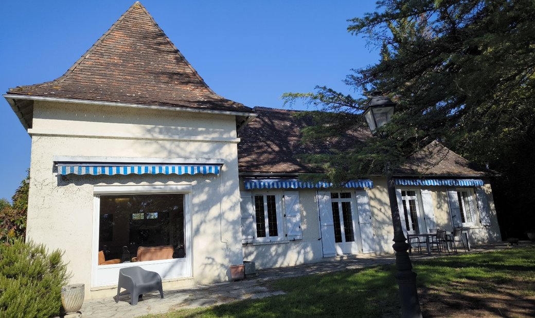 Bergerac Charming House With Panoramic View In France For Sale 15560626
