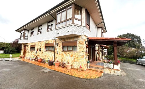 Casa a Ajo, Bareyo, Cantabria 1