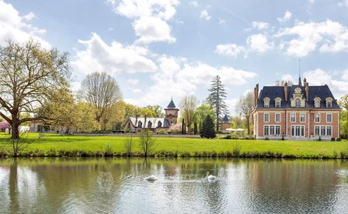 château à Lamotte-Beuvron, Centre-Val de Loire, France 1