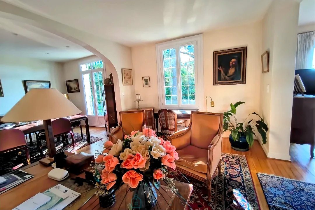 Bergerac Charming House With Panoramic View In France For Sale 15560626