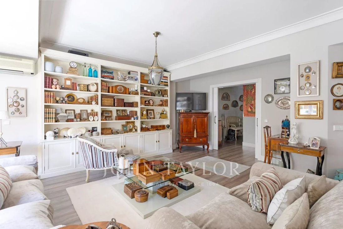 Apartment in Chamberí, Community of Madrid, Spain 5 - 15558771