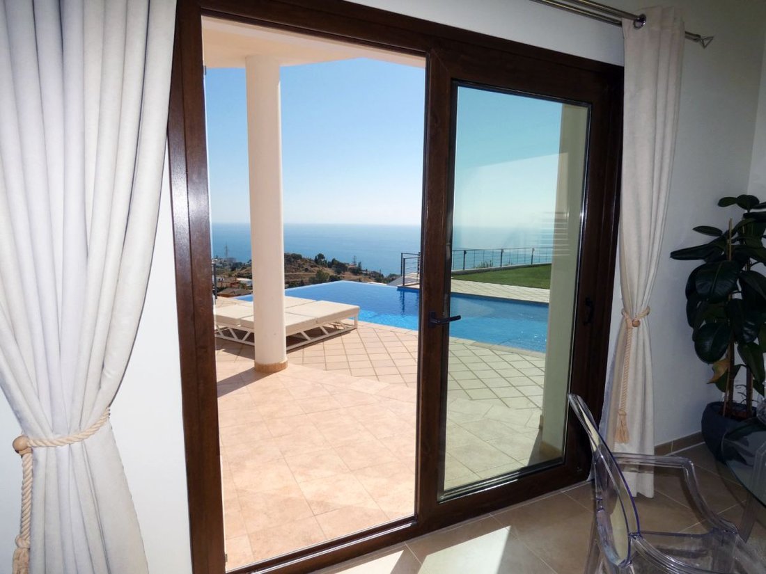 Chalet in La Capellania, Benalmadena, Andalusia 5 - 15556354
