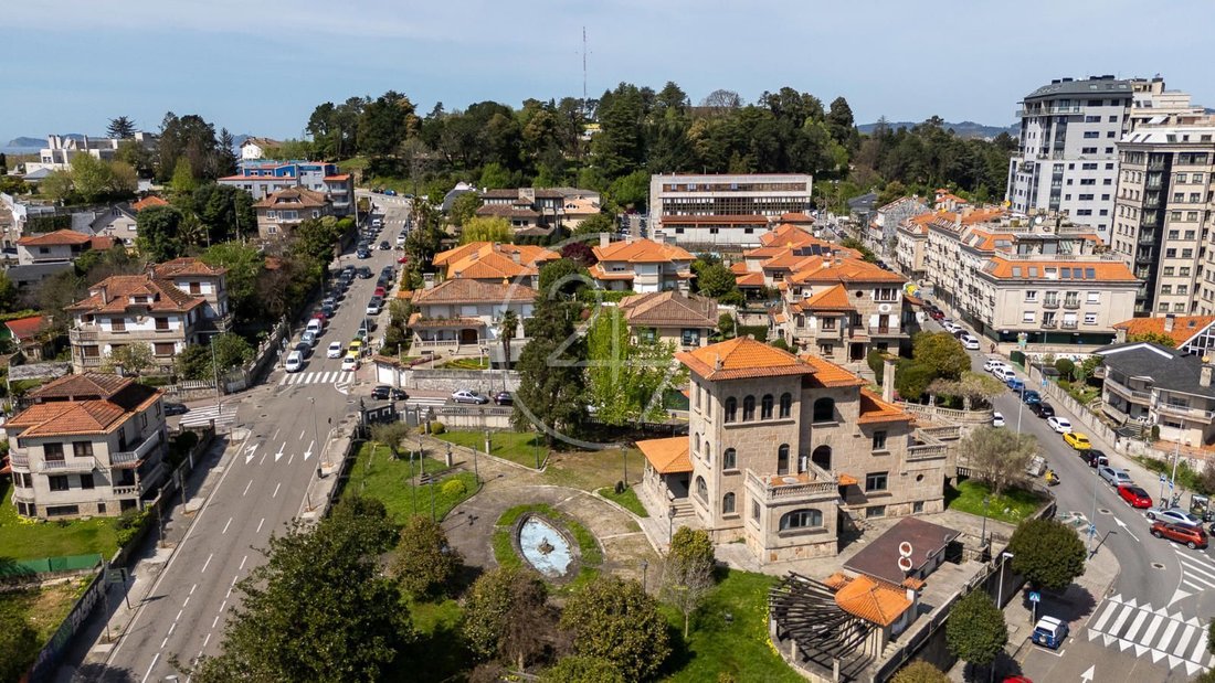 House in Vigo, Vigo, Spain 3 - 15555701