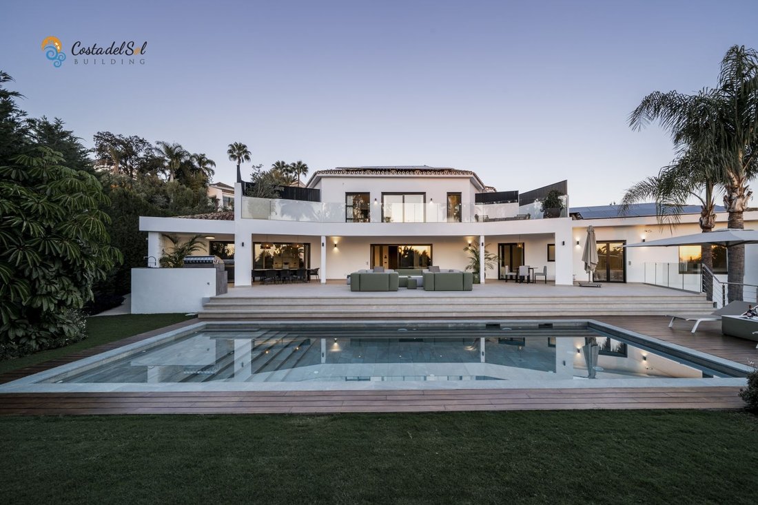 Villa in Marbella, Andalusia, Spain 2 - 15556587