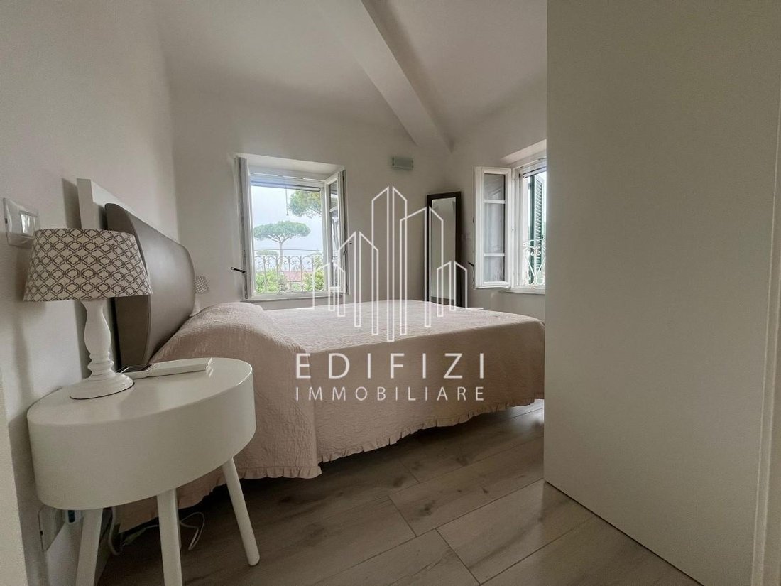 Apartment in Vittoria Apuana, Forte dei Marmi, Tuscany 3 - 15560160