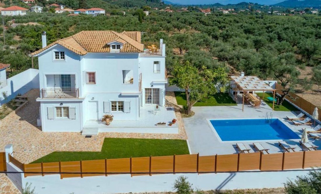 Villa in Municipal Commune of Zakynthos, Peloponnese, Western Greece and the Ionian, Greece 3 - 15558713