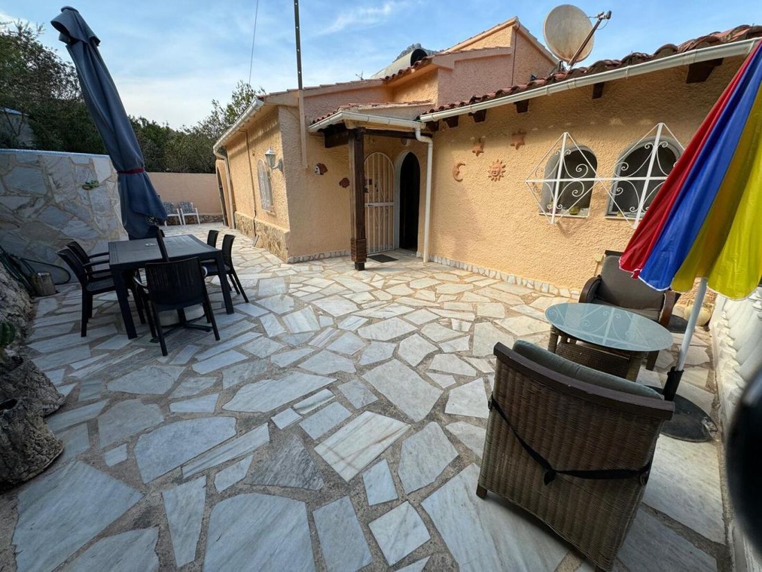 Villa in Calp / Calpe, Valencian Community, Spain 4 - 15556566