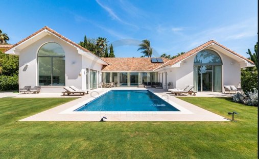 Villa in Sotogrande, San Roque, Andalusia 1