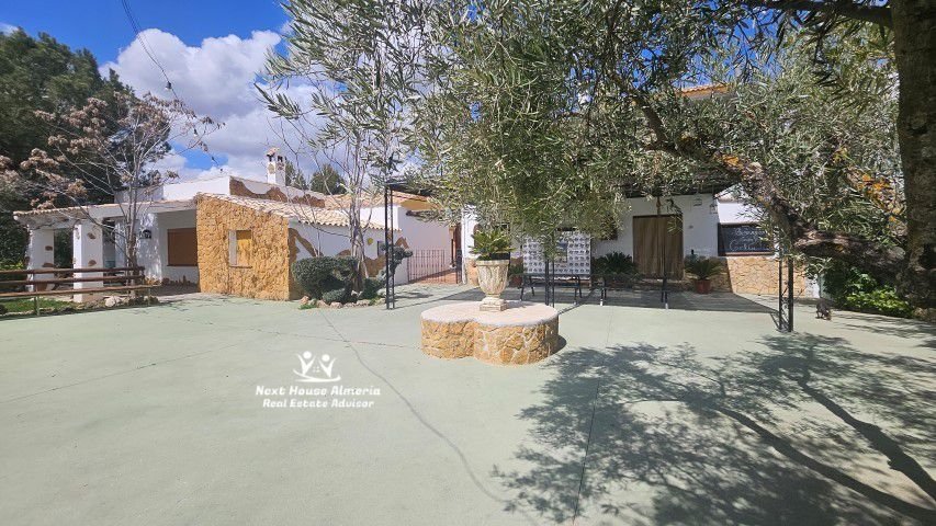 Casa di campagna a Pozo Alcón, Andalusia, Spagna 3 - 15557045