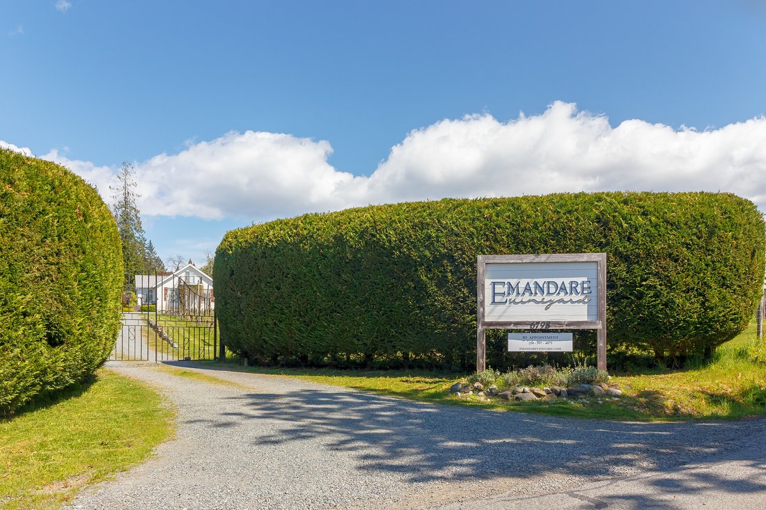House in Duncan, British Columbia, Canada 3 - 15559155